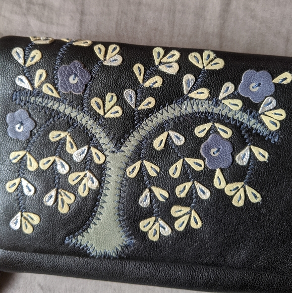 NWOT Nica Leather wallet - Picture 2 of 7